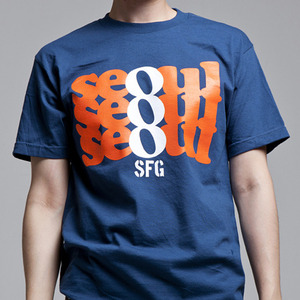 SFG &quot;Seoul LOGO&quot; T-Shirt [Navy]